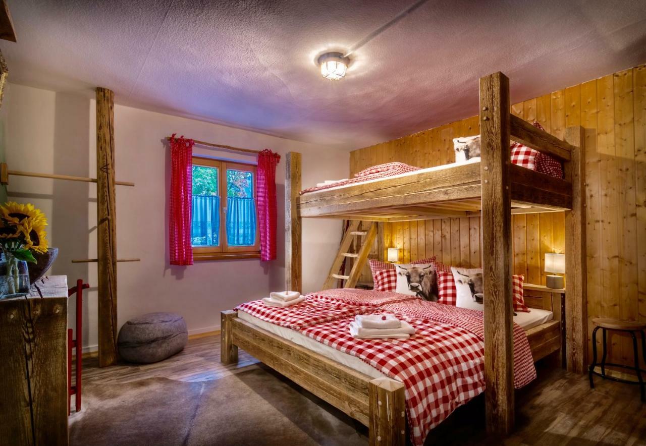 Zur Gluecklichen Kuh Hotel Oberstdorf Kültér fotó