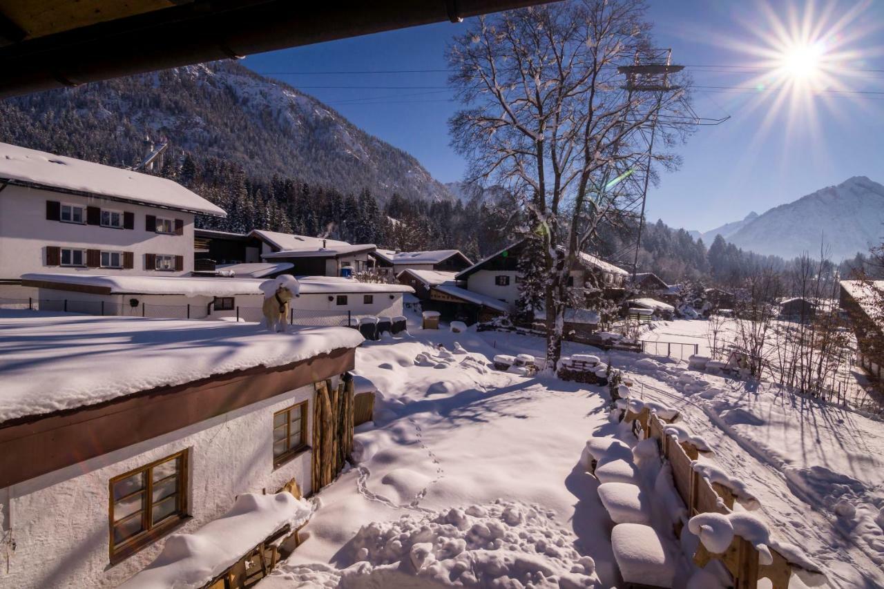 Zur Gluecklichen Kuh Hotel Oberstdorf Kültér fotó