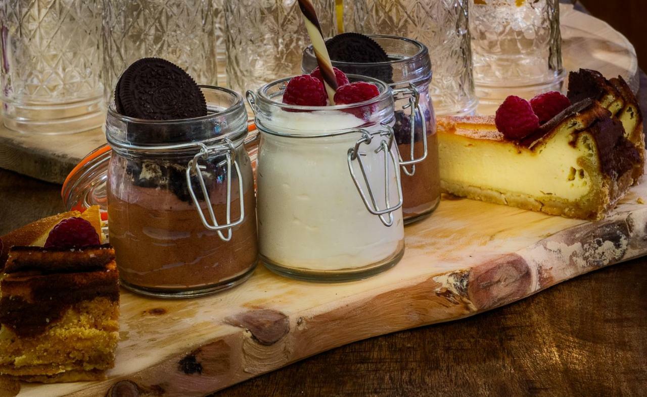 Zur Gluecklichen Kuh Hotel Oberstdorf Kültér fotó