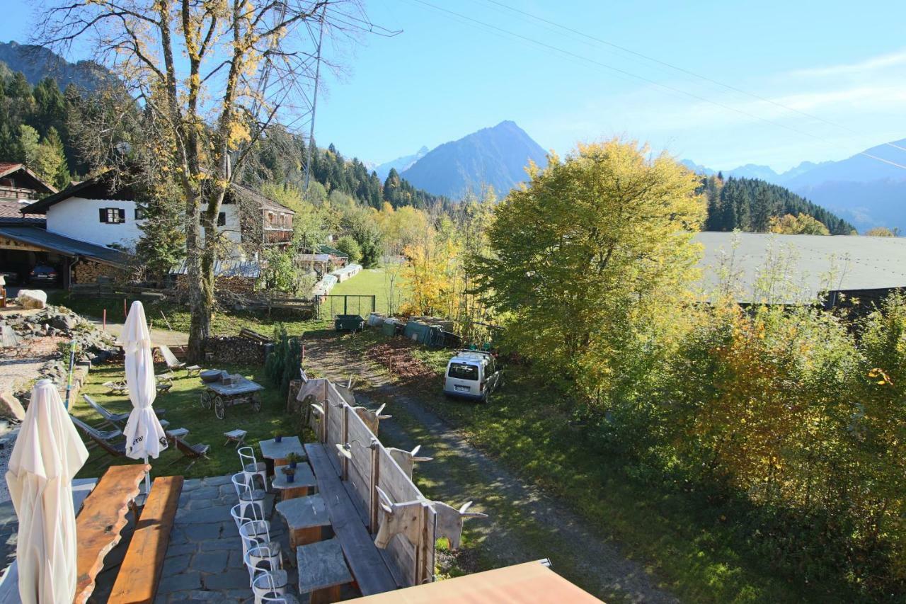 Zur Gluecklichen Kuh Hotel Oberstdorf Kültér fotó
