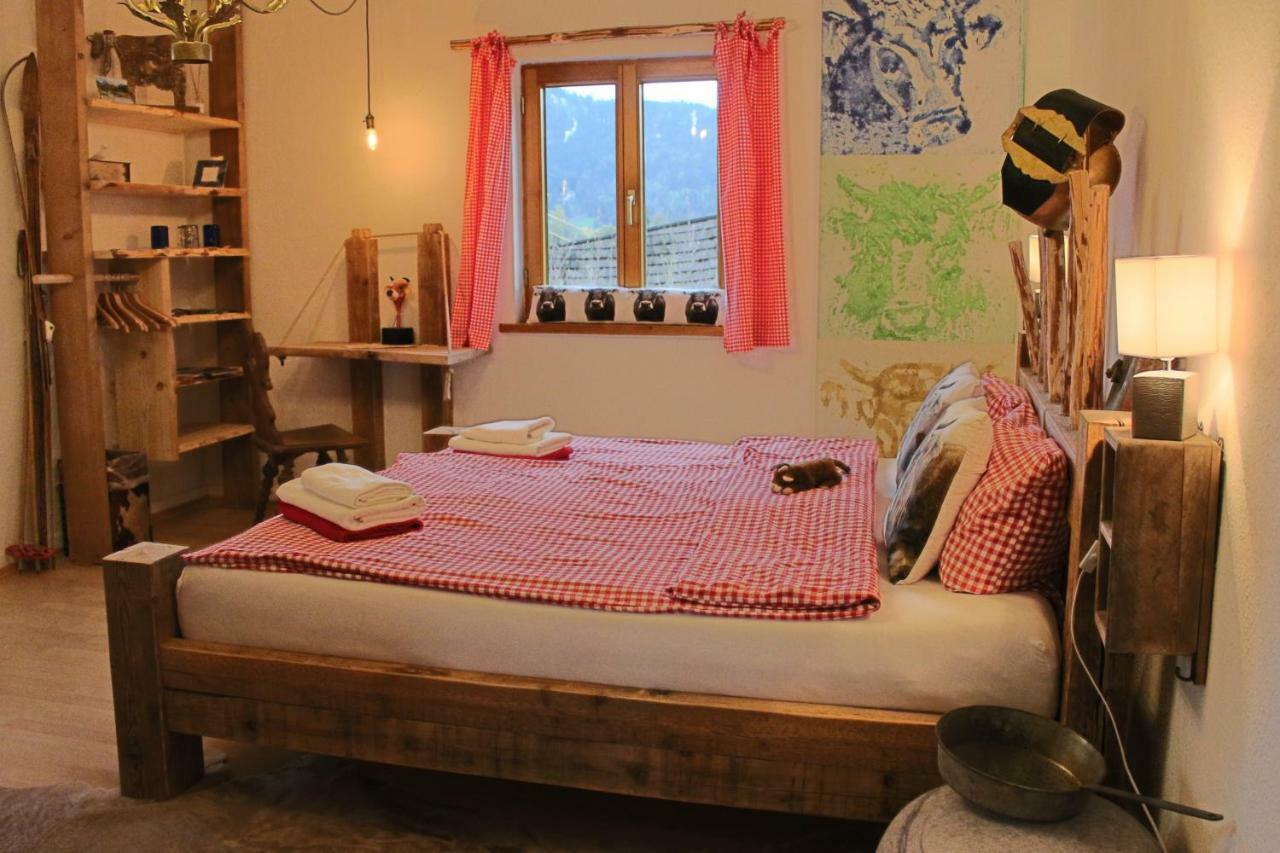 Zur Gluecklichen Kuh Hotel Oberstdorf Kültér fotó